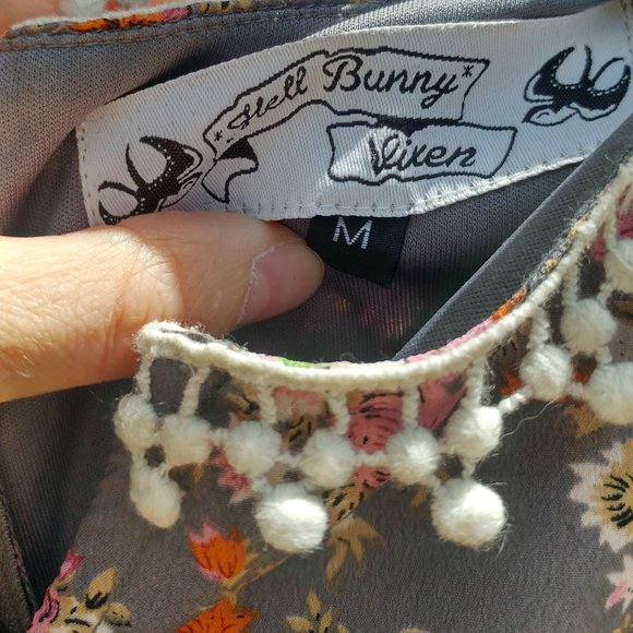 Hell Bunny Vintage-Style 50s Calf Dresses - Picture 3 of 3